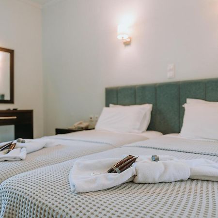 Karavostasi Beach Hotel 페르디카 외부 사진